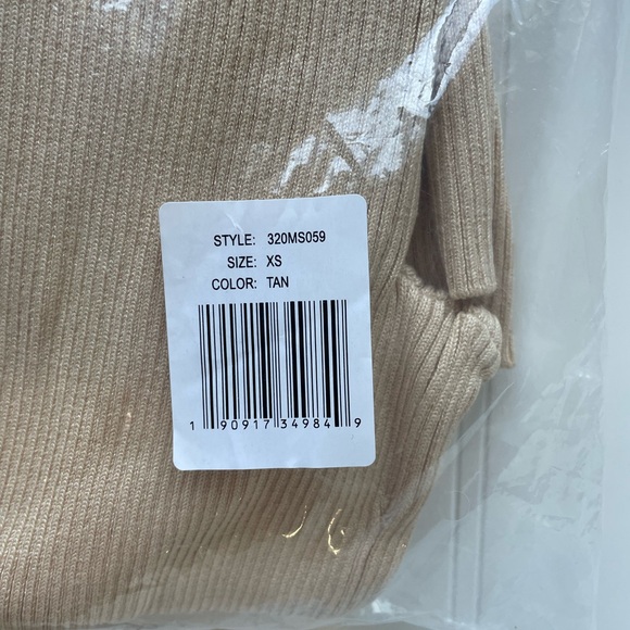 Danielle Bernstein Ribbed Flare Pants - Picture 4 of 7